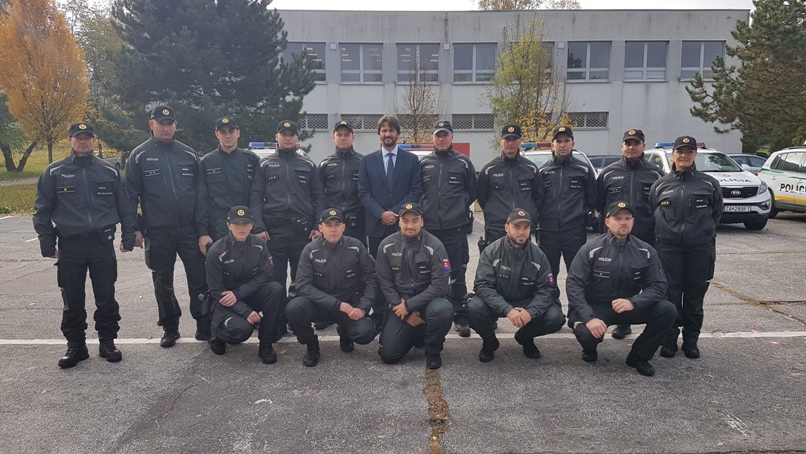 Rozlúčka s policajtmi odchádzajúcimi do Srbska